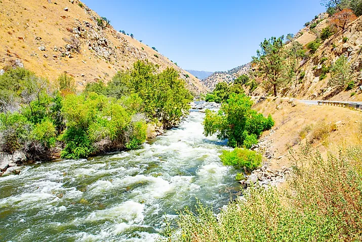 Scenic Kern River in Sequoia National Forest, California. 