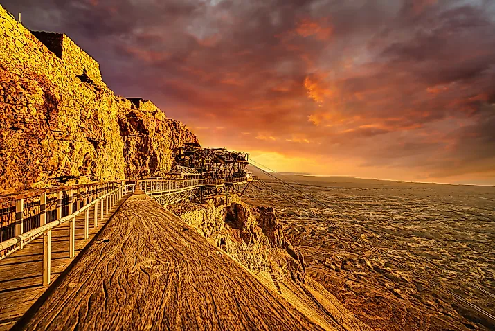 Ruins of the Masada overlooking the Dead Sea (Credit: fabulousparis via Shutterstock)