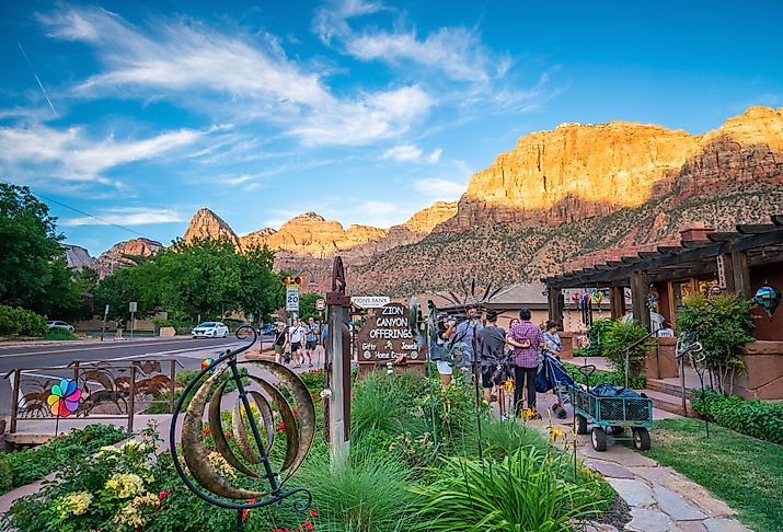 The charming downtown strip of Springdale, Utah. Image credit f11photo via Shutterstock