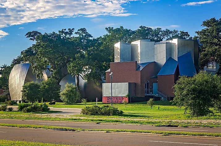 The Ohr-O’Keefe Museum of Art, designed by architect Frank Gehry, is pictured n Biloxi, Mississippi. Image credit: Carmen K. Sisson / Shutterstock.com