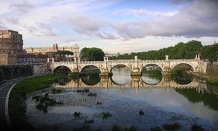 #3 The Tiber River Of Rome -