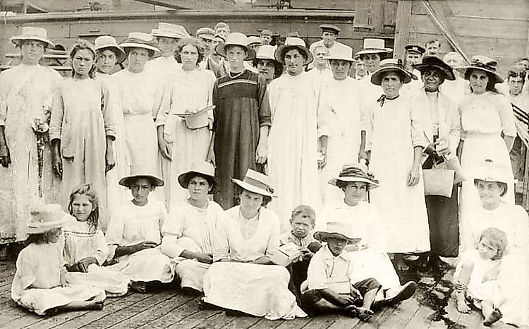 People Of The Pitcairn Islands