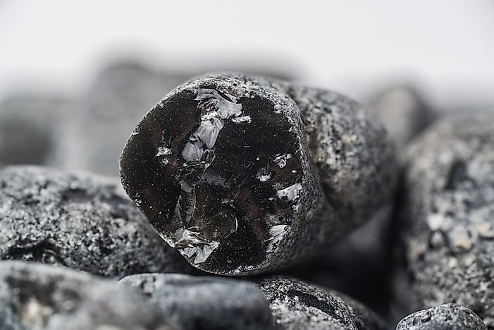 Obsidian Facts: Geology of the World