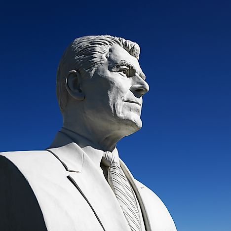 #10 Ronald Reagan - 71%