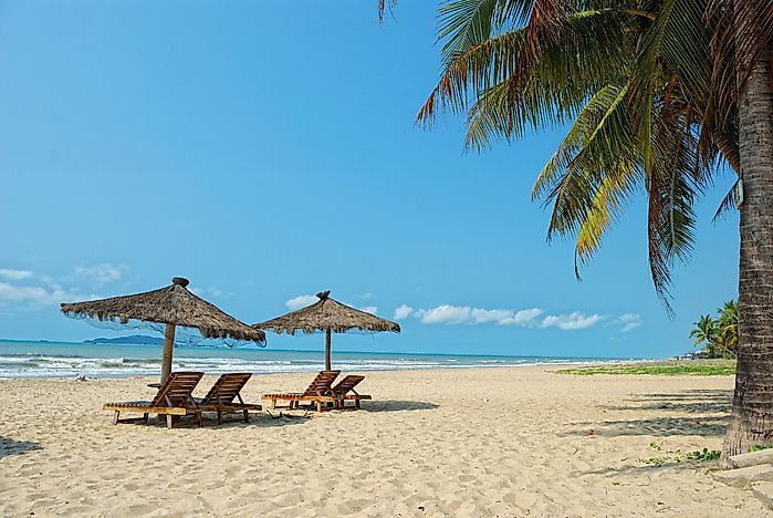 10 Countries With The Longest Coastlines In Asia