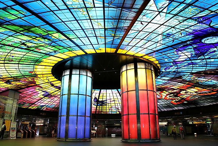 10 самых интересных станций метро в мире.