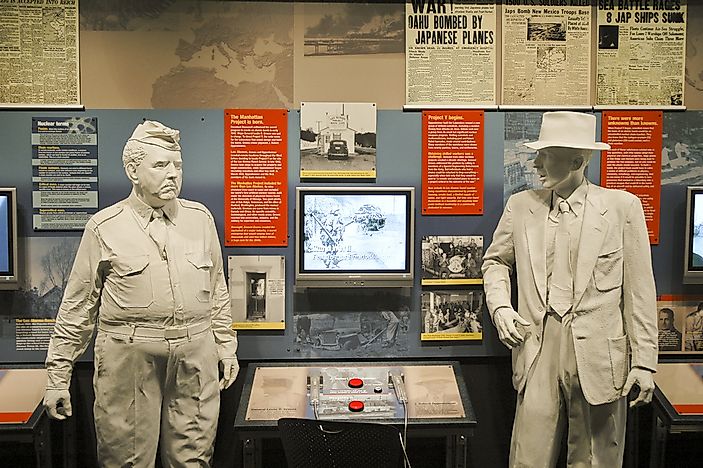 Statues of General Leslie R. Groves and J. Robert Oppenheimer from a Manhattan Project museum exhibit. Editorial credit: Jeffrey M. Frank / Shutterstock.com
