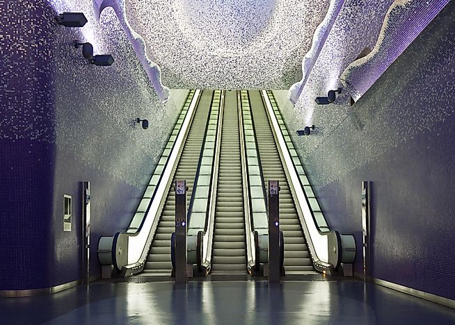 10 самых интересных станций метро в мире.