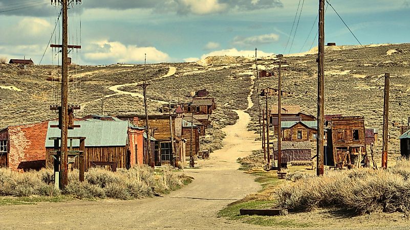 #1 Bodie, California - (peak population 7,000)