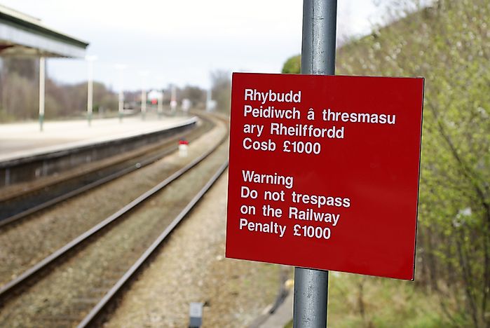 Signage shown in both English and Welsh. Signage shown in both English and Welsh.