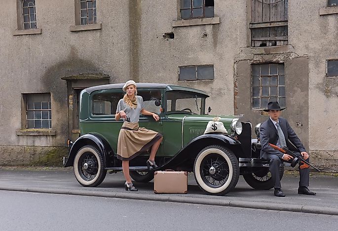 Bonnie And Clyde: 10 Interesting Facts About These Famous Outlaws