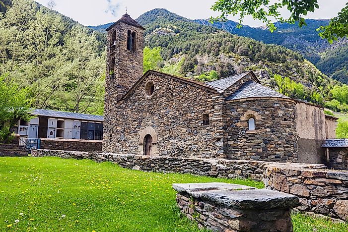#6 Andorra - 468 sq km