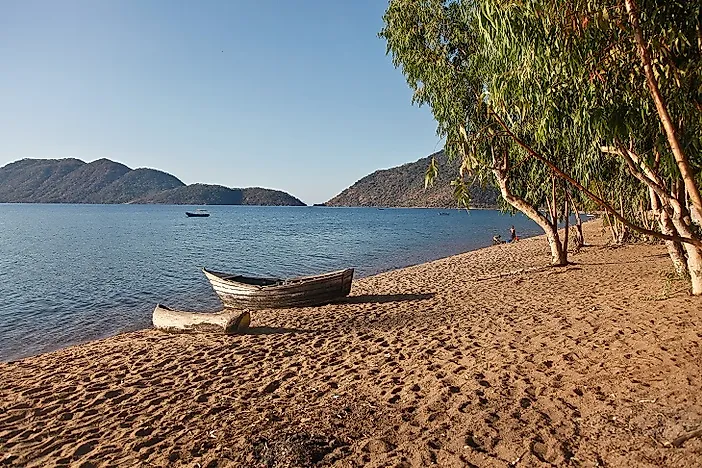Lake Malawi - Lakes of the World