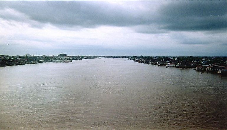 Longest Rivers In Indonesia
