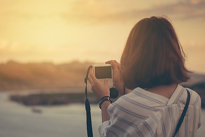 Safety Tips for Traveling Alone
