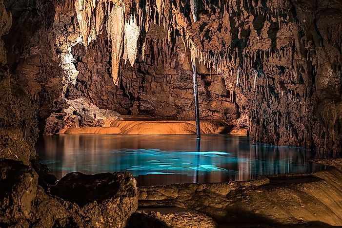 Gyokusendo Cave, Japan - Unique Places around the World