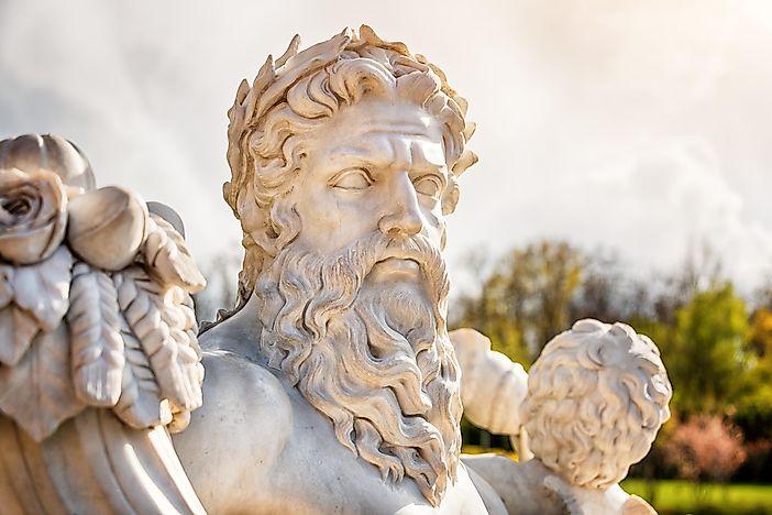 10 Famous Greek Gods and Goddesses