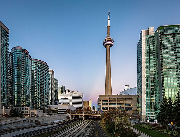 #5 CN Tower - Toronto, Canada