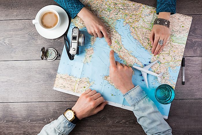 Countries Employing the Highest Number of People in the Travel and Tourism Industry