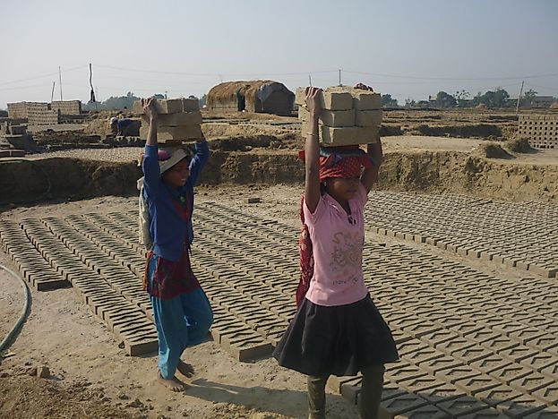 20 Countries Where Young Children Work The Longest Hours