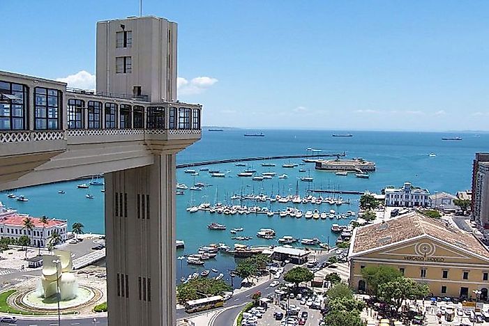 #6 Lacerda Elevator