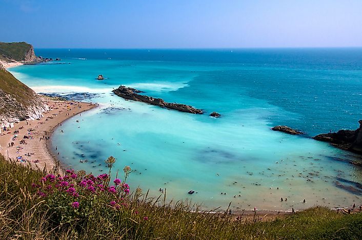 What Is The Difference Between A Bay, Gulf, Cove, and Fjord?