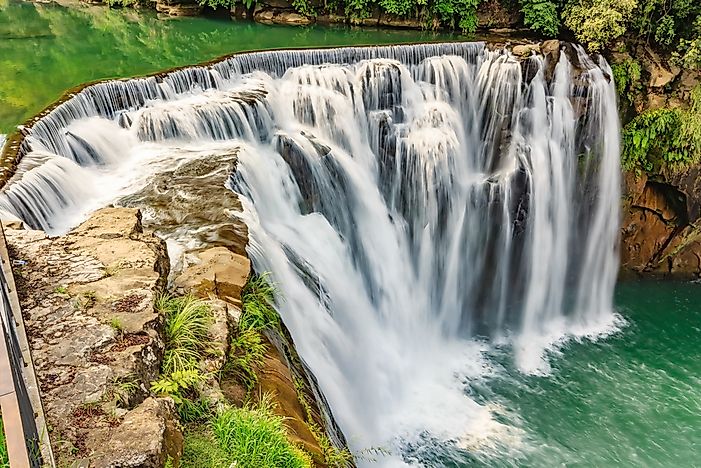#4 Shifen Falls