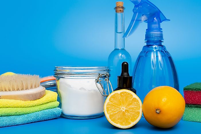 10 Homemade Cleaning Product Recipes That Actually Work