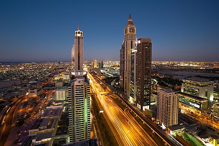#8 Millennium Plaza, United Arab Emirates - 965 Feet