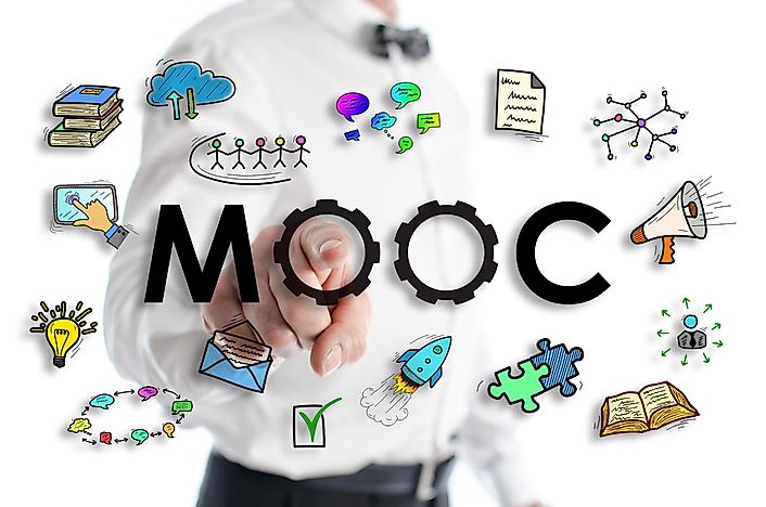 What is MOOC (Massive Open Online Courses) And Is An Online Degree Useful?