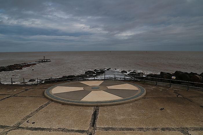 The Most Extreme Points of the United Kingdom