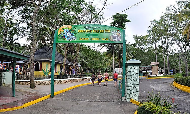 #2 Tourism And Tourist Activities