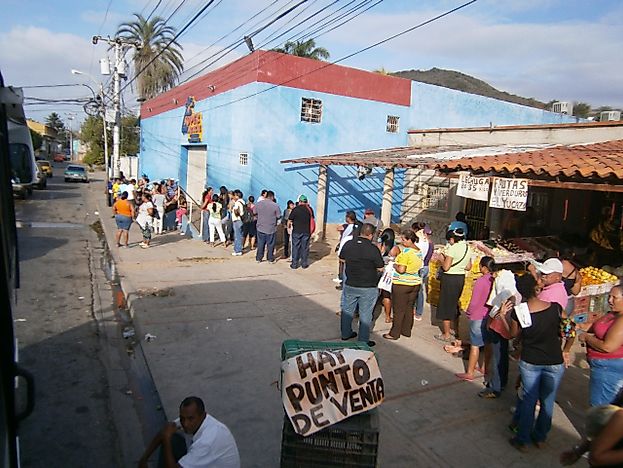 Putin - Venezuela crisis economica - Página 12 Escasez-en-venezuela-mercal