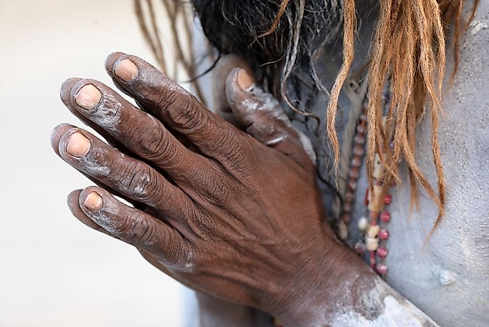 The Dark Aghori Asceitcs Of India - Cultures Of The World