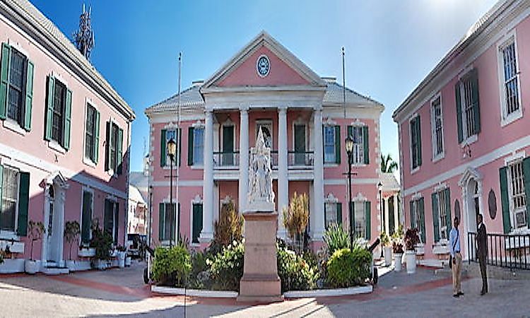 What Type Of Government Does The Bahamas Have?