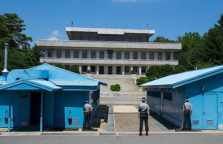 Which Countries Border South Korea?
