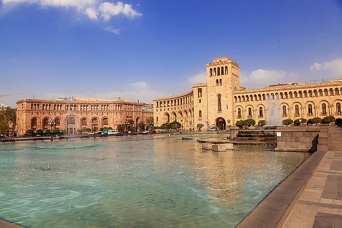 What Type Of Government Does Armenia Have?