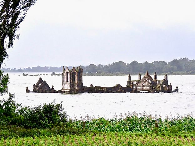 The Story Behind India’s Famous Submerged Church