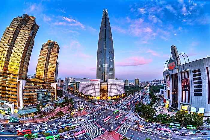 #5 5. Lotte World Tower, South Korea - 1,819 Feet  