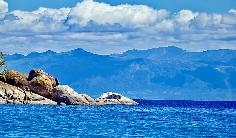 What Are The Primary Inflows And Outflows Of Lake Malawi?