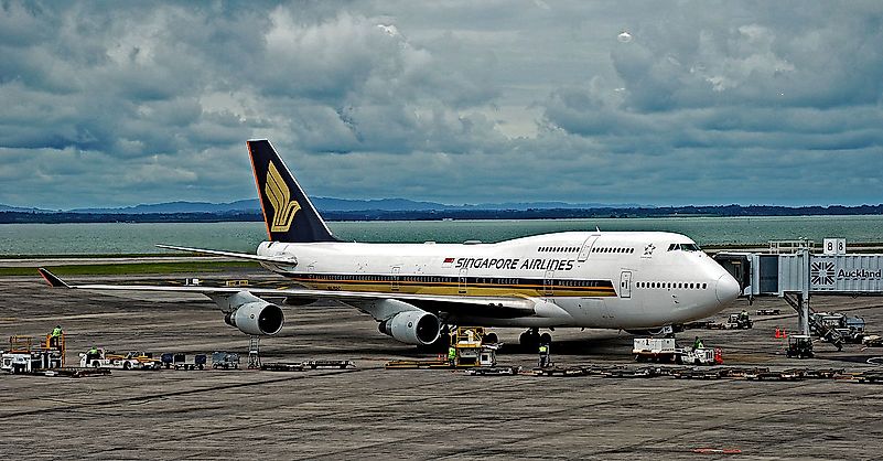 Singapore Airlines Boeing 747-412. Image credit: Phillip Capper/Wikimedia.org Singapore Airlines Boeing 747-412. Image credit: Phillip Capper/Wikimedia.org