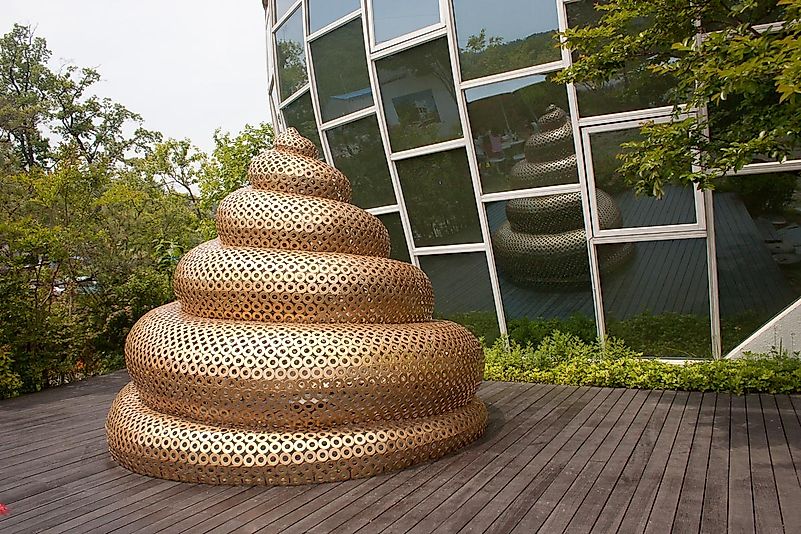 In 2007, Sim Jae-Duck redesigned his house into the shape of a toilet. Editorial credit: toilography.com