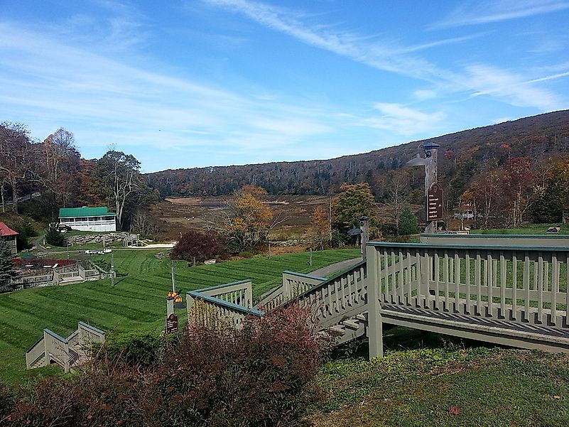 View of the Mountain lake from the main building of the Mountain Lake Lodge, Virginia. Image credit: Rolfmueller/Wikimedia.org View of the Mountain lake from the main building of the Mountain Lake Lodge, Virginia. Image credit: Rolfmueller/Wikimedia.org