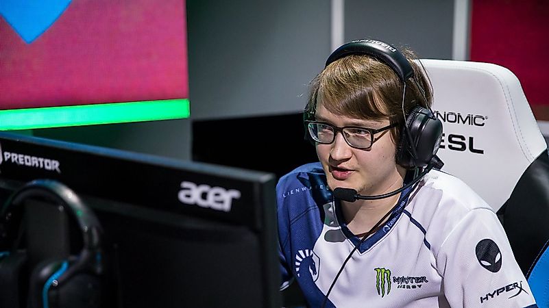 Lasse Urpalainen has earned over $3 million in his esports career. Image credit: gamesports.net