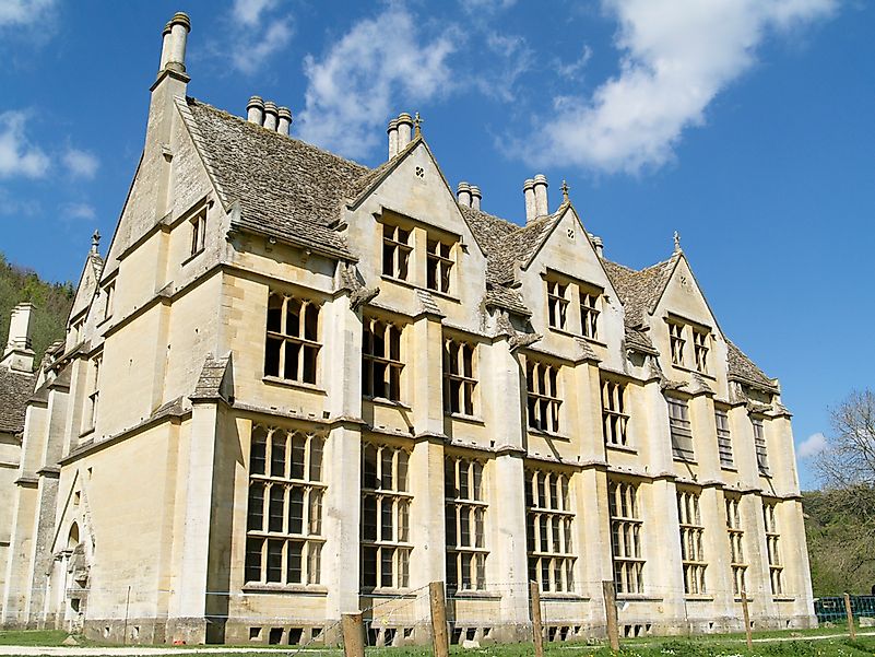 Couples can have their wedding at Woodchester Mansion. Editorial Credit: Matthew Lister Ttamhew/Wikipedia.com