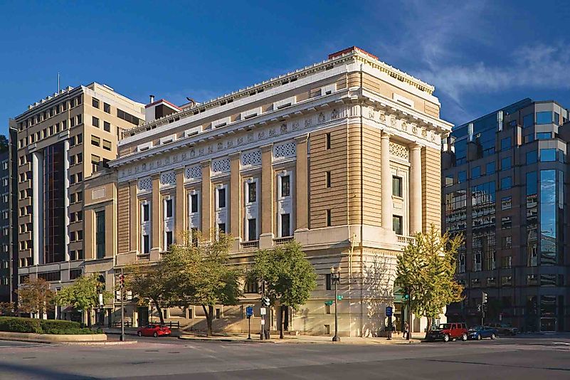 Located in Alexandria, Virginia, the National Women’s History Museum has a vital mission, and we fully support it. Image credit: tripsavvy.com Located in Alexandria, Virginia, the National Women’s History Museum has a vital mission, and we fully support it. Image credit: tripsavvy.com