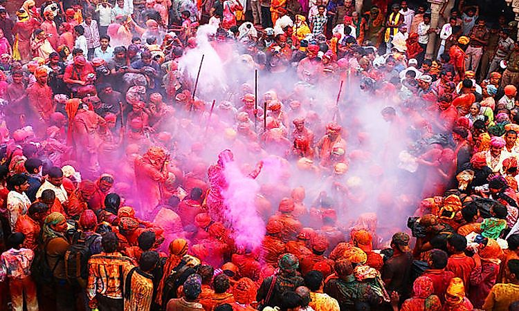 #20 Holi -