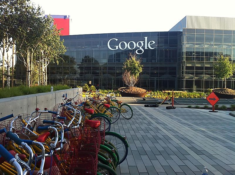 Alphabet's market cap is larger than the GDP of Turkey. Image credit: wikimedia.org