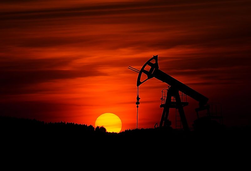 Nos últimos dez anos, nunca houve um declínio na demanda por petróleo no mundo, até agora.  Foto de Zbynek Burival em Unsplash