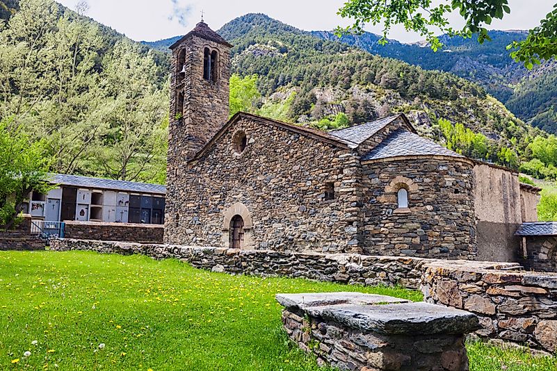 #6 Andorra - 468 sq km